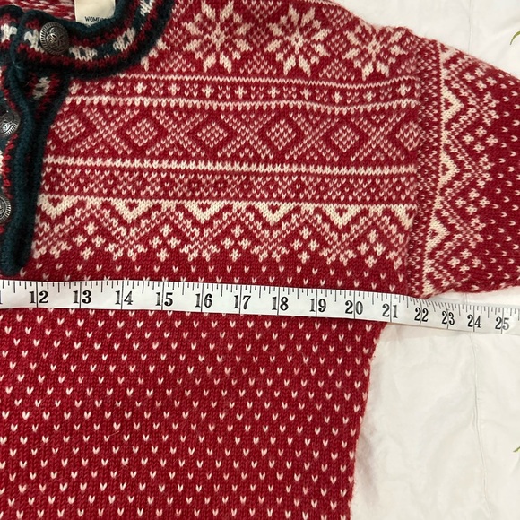 VINTAGE LL BEAN Fair Isle Merino Wool Sweater Buttons Red M - Picture 5 of 7